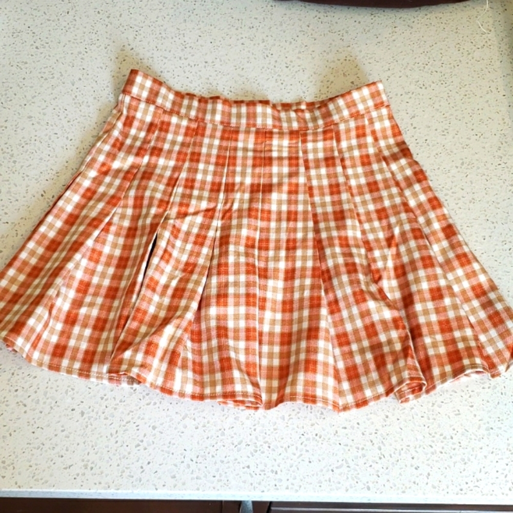 Size medium Better Be skirt orange brown and green